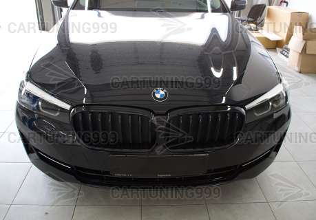 ������� ��������� ������ Performance BMW 5 ����� G30
