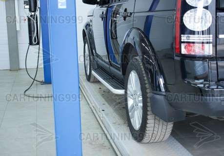 ������ Land Rover Discovery 4