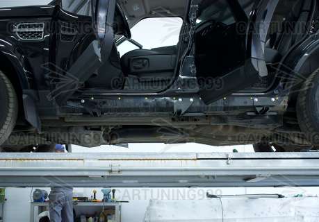 ������ Land Rover Discovery 4