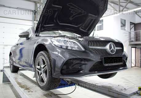 ������� ��������� GT Mercedes C-klasse W205 Coupe � ������� ����