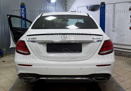 ������� AMG �� Mercedes E-klasse W213