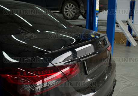 ������� AMG �� Mercedes E-klasse W213 ������