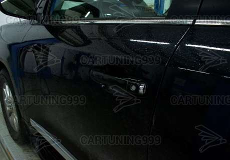 �������� �� ����� Toyota Land Cruiser 200 