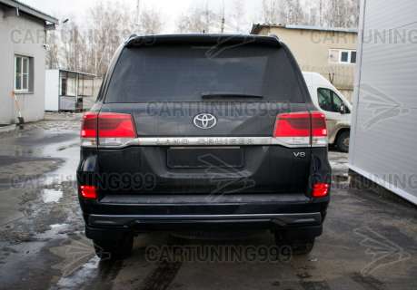 ����� Executive Black Toyota Land Cruiser 200 