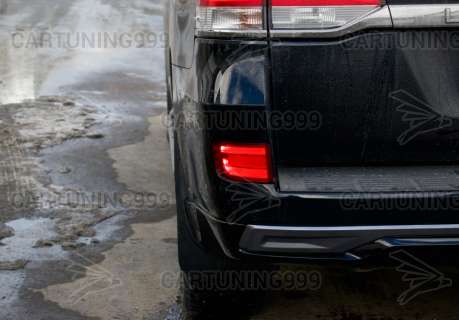 ����� Executive Black Toyota Land Cruiser 200 